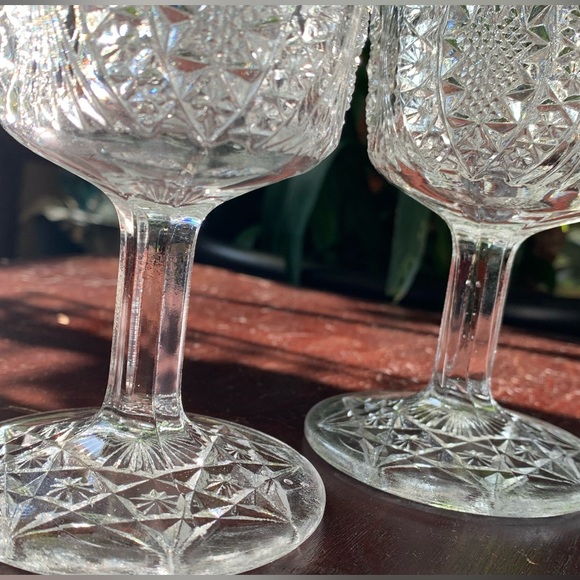 Vintage ArrowHead in Oval Water Goblet By Higbee - Picture 10 of 13